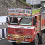 पुणे शहरात जड वाहनांना १० दिवसांची तात्पुरती बंदी; वाहतूक कोंडी आणि अपघात रोखण्यासाठी प्रशासनाचा निर्णय