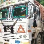 रेशनिंगचा गहू जनतेसाठी की काळ्या बाजारासाठी? लासुर्णेत २५ हजार किलो गहू पकडला; ट्रकसह २१.२५ लाखांचा मुद्देमाल जप्त